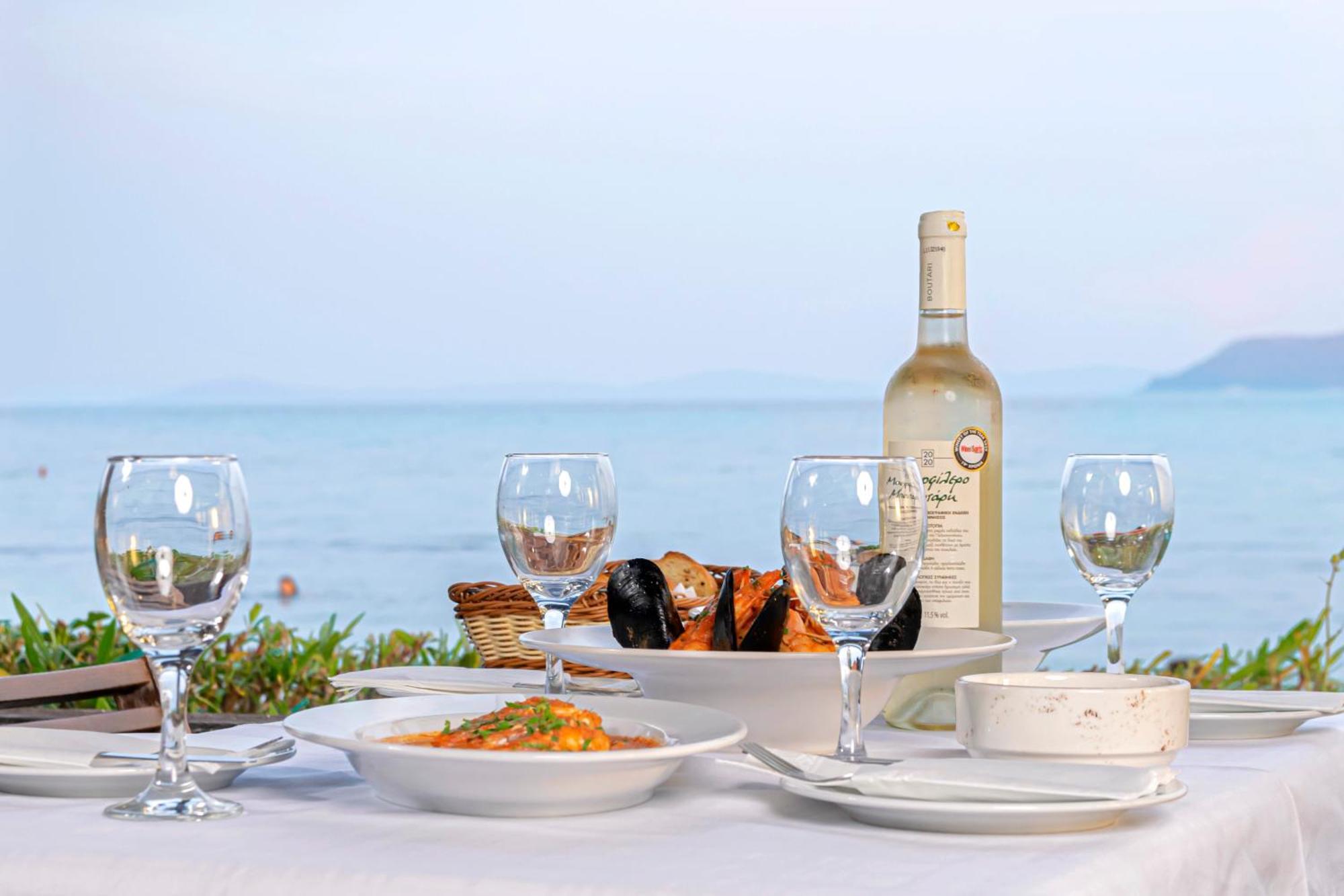 Camping Castello نيوس مارماراس المظهر الخارجي الصورة
